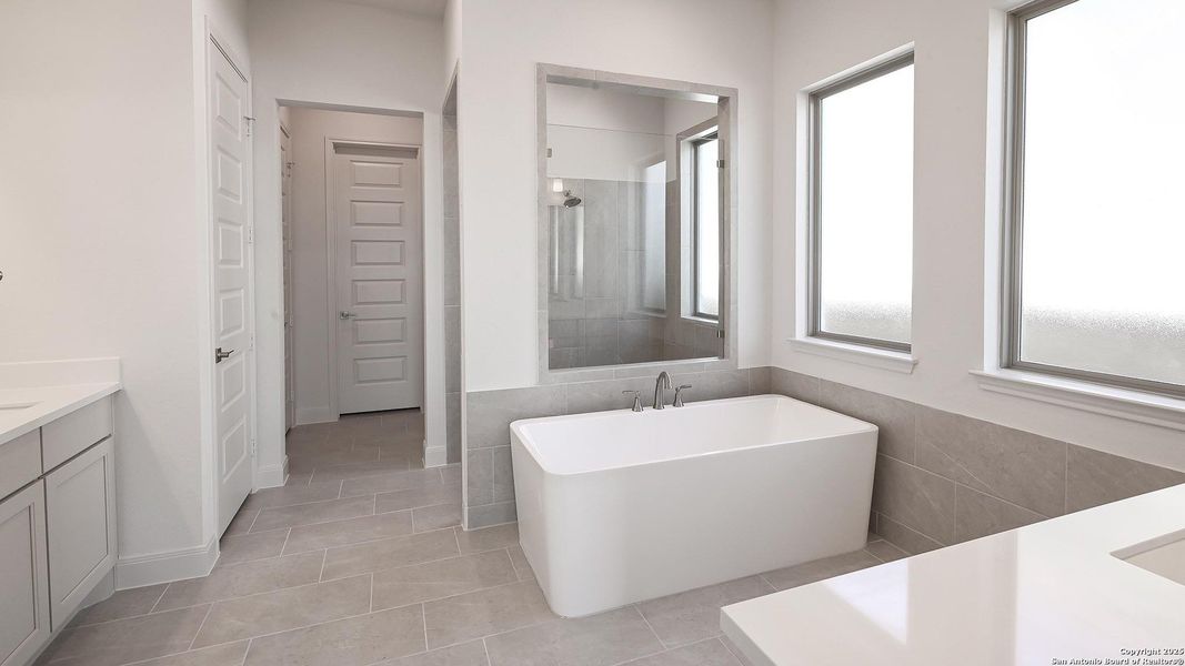 Furnished interior view inside a new home in Meadows Of Mill Creek 60', Seguin (Image 7).