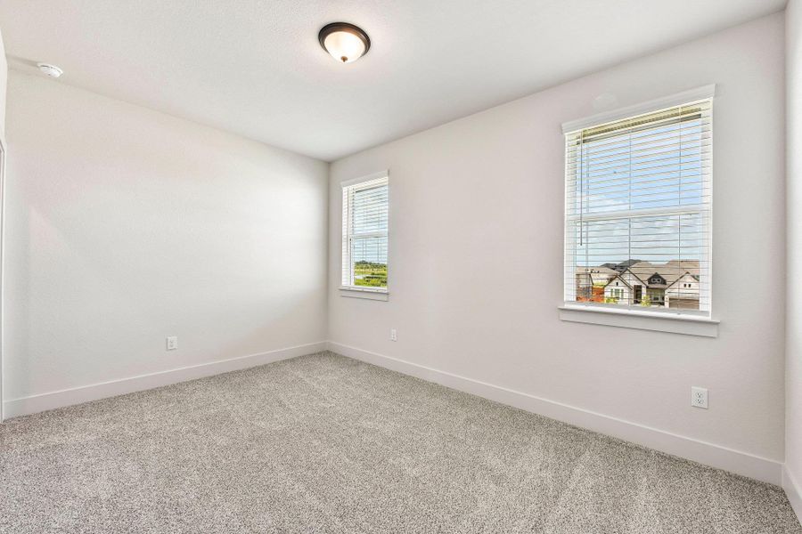 MOVE IN READY!! MOVE IN READY!!