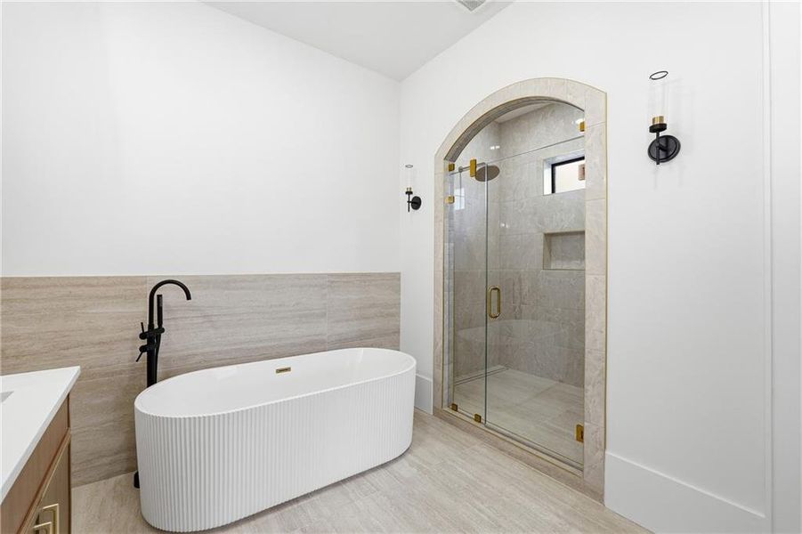 Furnished interior view inside a new home in , Buford (Image 13).