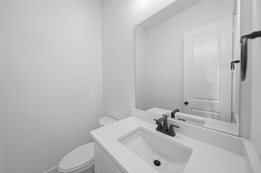 Furnished interior view inside a new home in Custer Ridge Estates, Allen (Image 12).