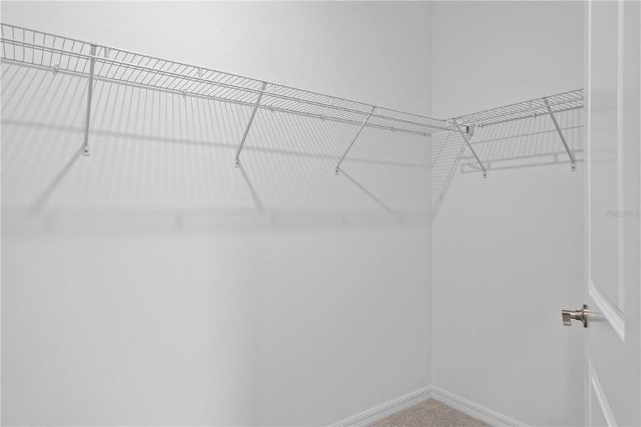 Spacious, unfurnished interior of a new home in Angeline, Land O' Lakes (Image 29).