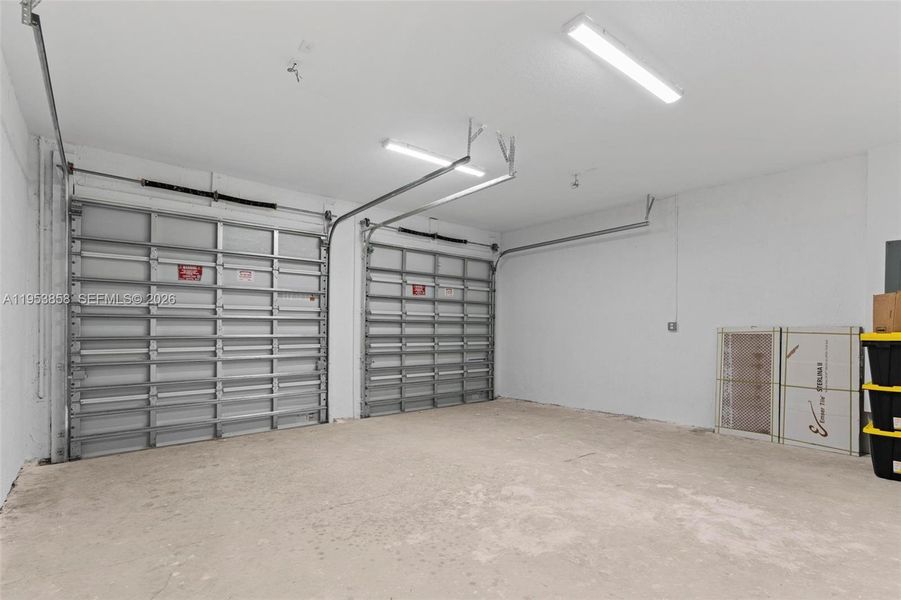 Spacious, unfurnished interior of a new home in , Homestead (Image 20).