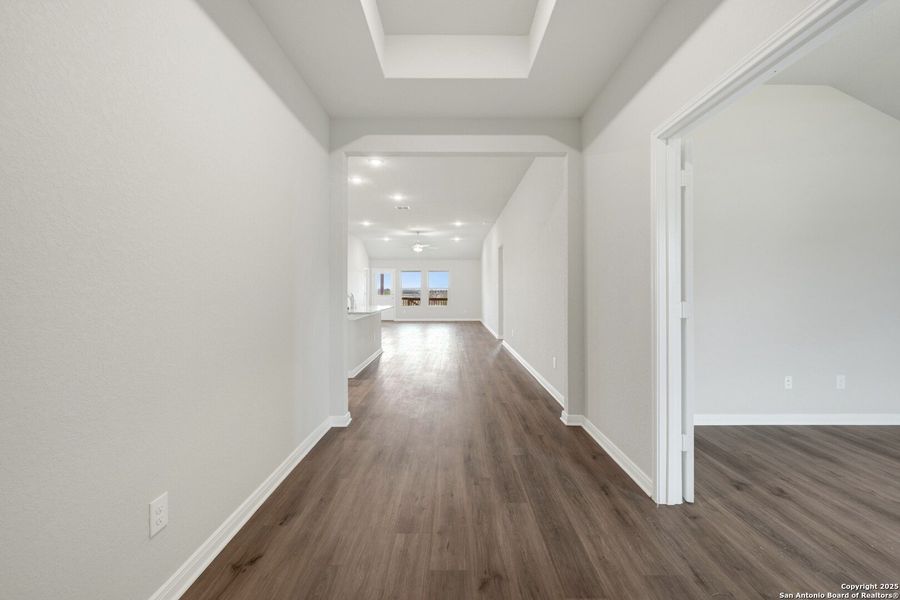 Spacious, unfurnished interior of a new home in Paloma Park, Converse (Image 15).