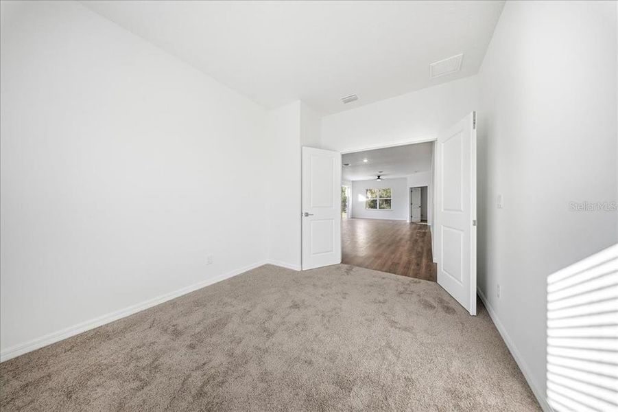 Spacious, unfurnished interior of a new home in , North Port (Image 27).