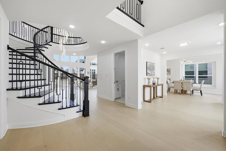 Furnished interior view inside a new home in , Prosper (Image 28).