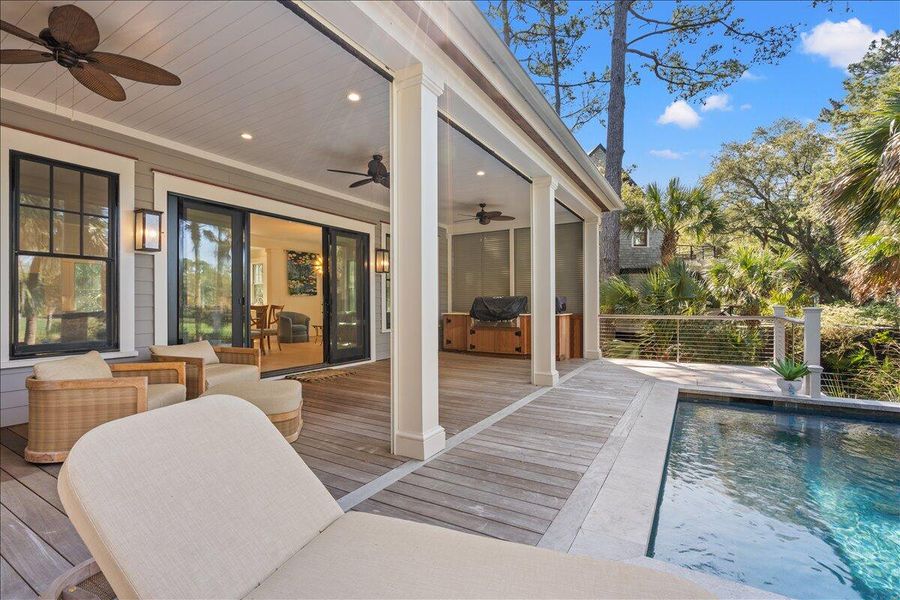 Exterior details and patio area of a home in , Kiawah Island (Image 35).