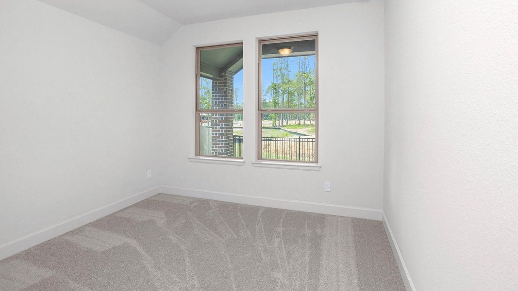 Spacious, unfurnished interior of a new home in Woodhavyn, Magnolia (Image 10).