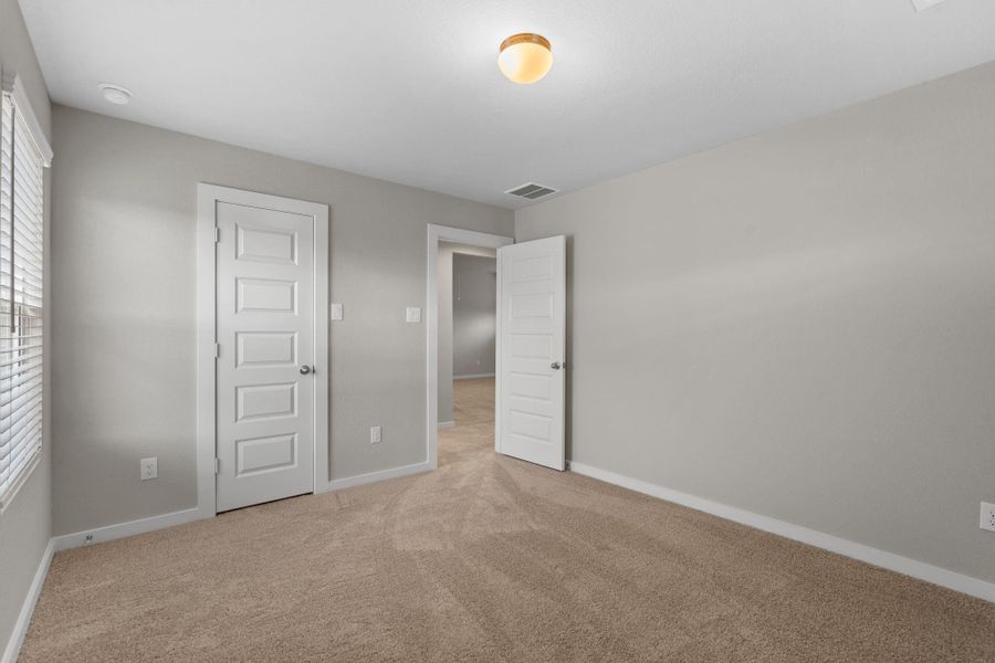 Spacious, unfurnished interior of a new home in Cypresswood Landing, Humble (Image 17).