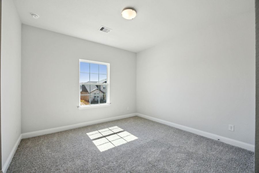 Spacious, unfurnished interior of a new home in Saint Tropez, Huffman (Image 17). Spacious, unfurnished interior of a new home in Saint Tropez, Huffman (Image 17).