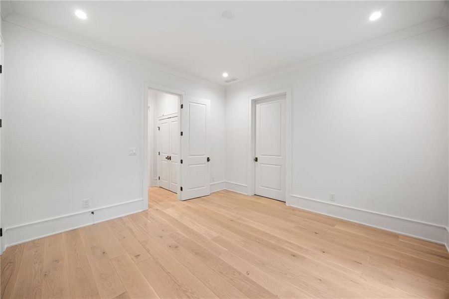 Spacious, unfurnished interior of a new home in , Atlanta (Image 46).