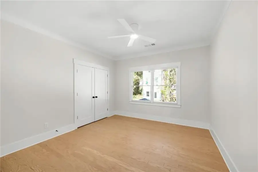 Spacious, unfurnished interior of a new home in , Scottdale (Image 26).