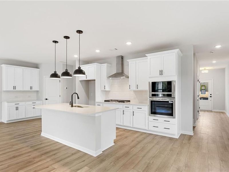 Furnished interior view inside a new home in Cedar Farms, Winder (Image 5).