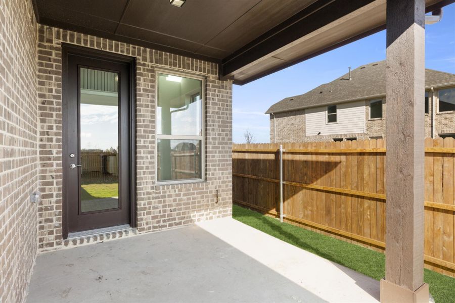 Representative exterior details of a home built from the Magnolia by UnionMain Homes in Edgewater, Fate (Image 4). Representative exterior details of a home built from the Magnolia by UnionMain Homes in Edgewater, Fate (Image 4).