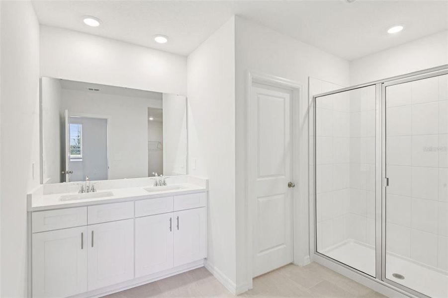 Furnished interior view inside a new home in Hilltop Vistas, Dade City (Image 11).