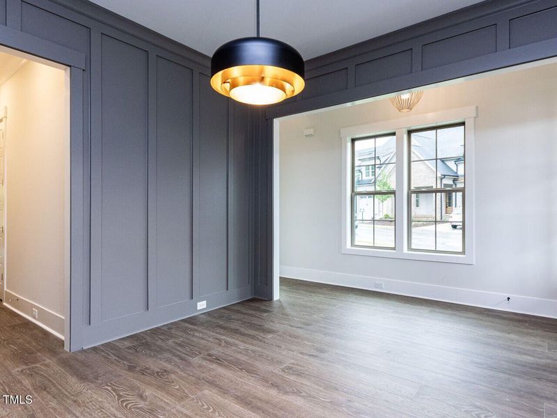 007-1280x960-dining-room