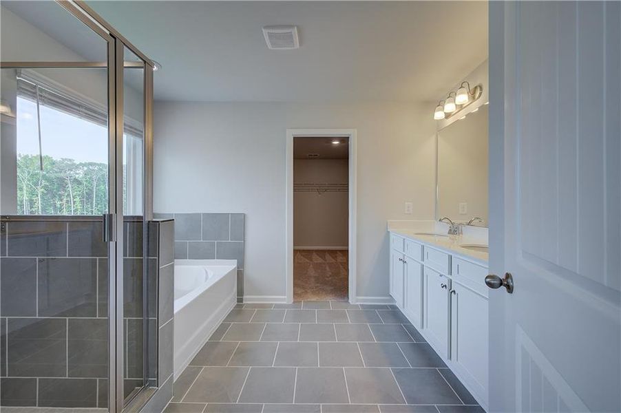 Image 35 of a home in Cooper Park.