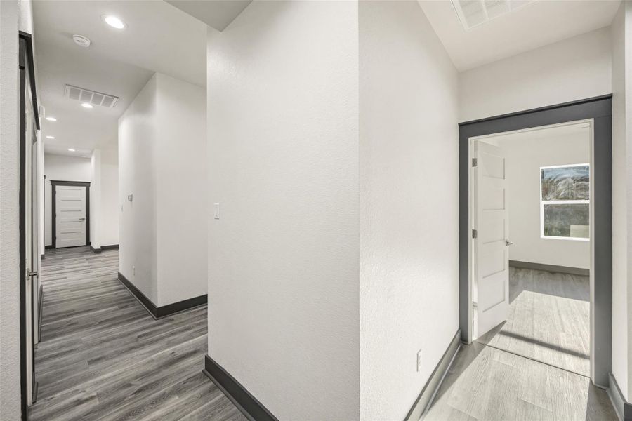 Image 35 of a home in .