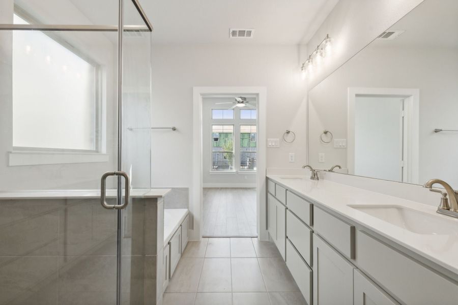 Representative furnished interior of a home built from the Dove by Centre Living Homes in Dove Hollow, Waxahachie (Image 8).