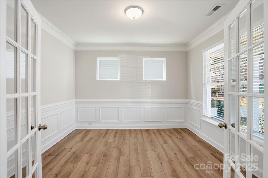 Spacious, unfurnished interior of a new home in Grier Meadows, Charlotte (Image 21).