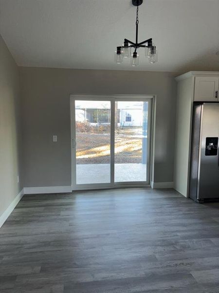 Spacious, unfurnished interior of a new home in , Citrus Springs (Image 14).