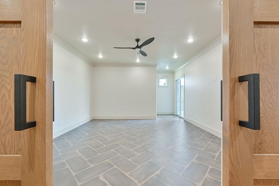 Game room/Media room or second master