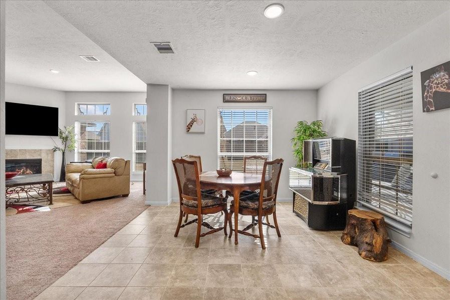 Breakfast area Breakfast area