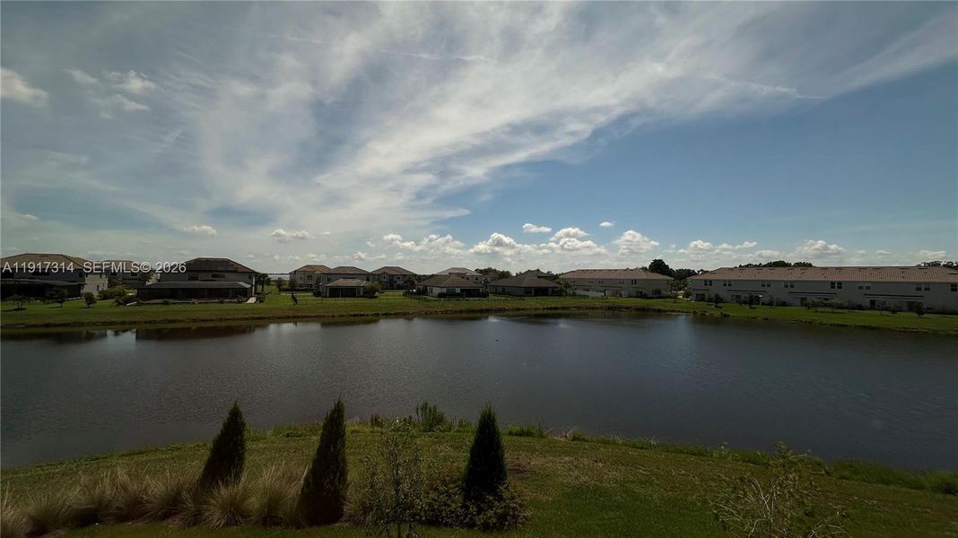 Natural landscape and outdoor views near The Townhomes at Bellalago in Kissimmee (Image 29).