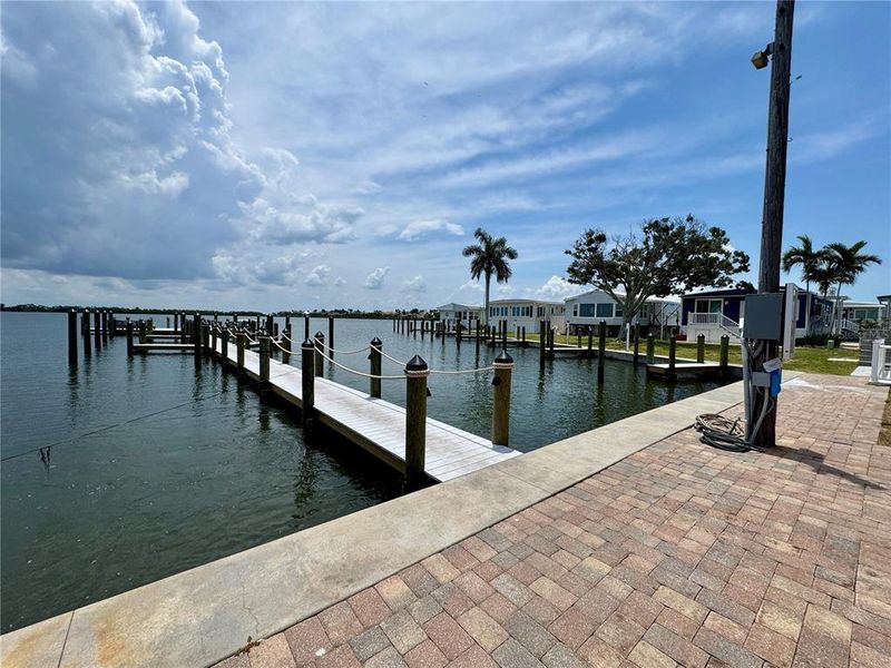 Community amenities in , Longboat Key (Image 25).