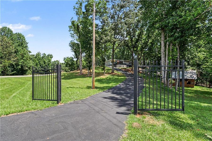 Community amenities in , Gainesville (Image 58). Community amenities in , Gainesville (Image 58).