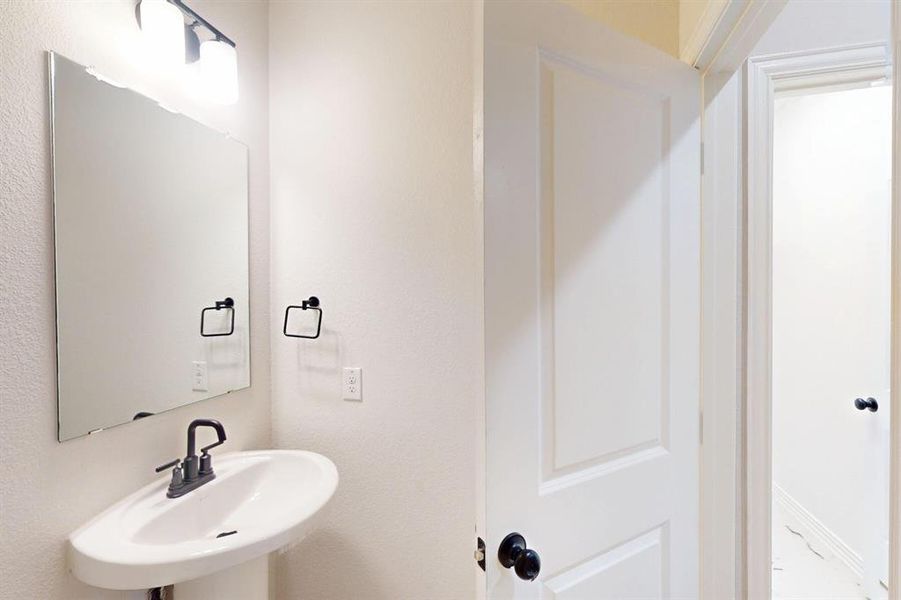 Furnished interior view inside a new home in Lilybrooke at Legacy Hills, Celina (Image 6). Furnished interior view inside a new home in Lilybrooke at Legacy Hills, Celina (Image 6).