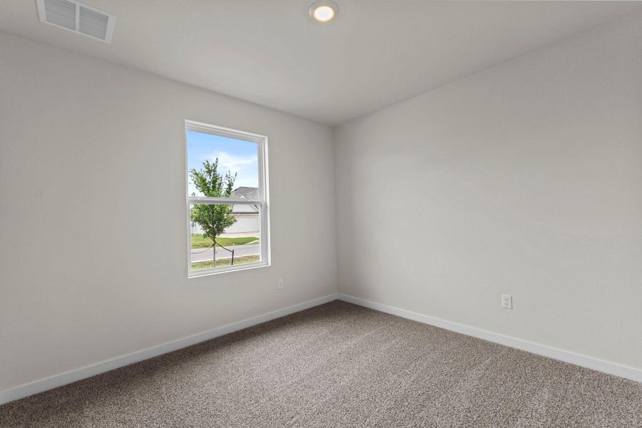 Spacious, unfurnished interior of a new home in Hartland Ranch, Lockhart (Image 25).