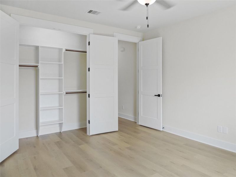 Other interior picturs of a bedroom built by Texas best home builders