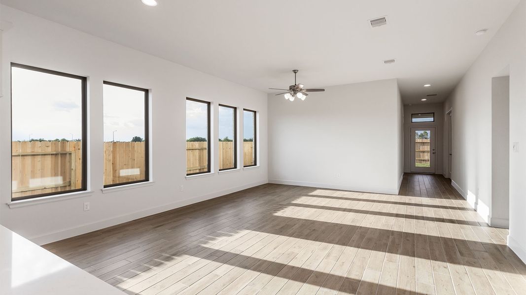 Spacious, unfurnished interior of a new home in The Grand Prairie, Hockley (Image 23).