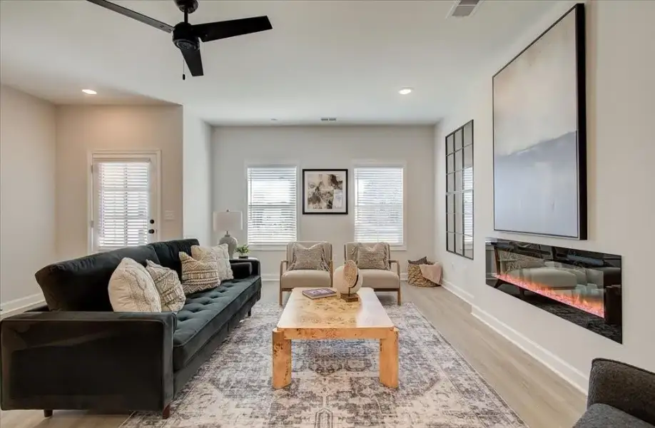 Furnished interior view inside a new home in East Park Village, Kennesaw (Image 7).