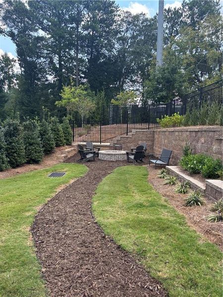 Image 20 of a home in .