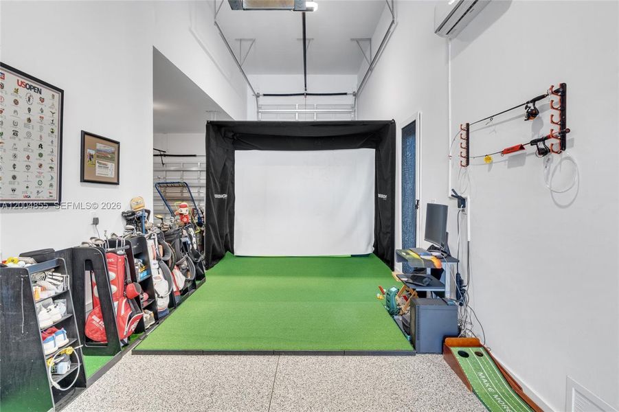 Furnished interior view inside a new home in , Cape Coral (Image 41).