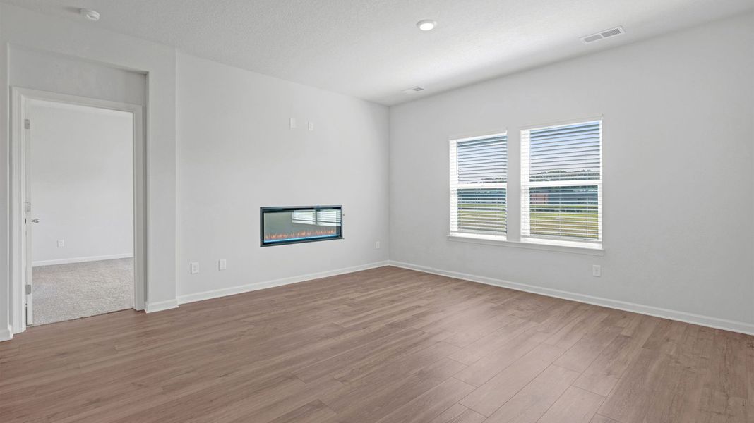 Spacious, unfurnished interior of a new home in Village Park, Oakland (Image 16). Spacious, unfurnished interior of a new home in Village Park, Oakland (Image 16).
