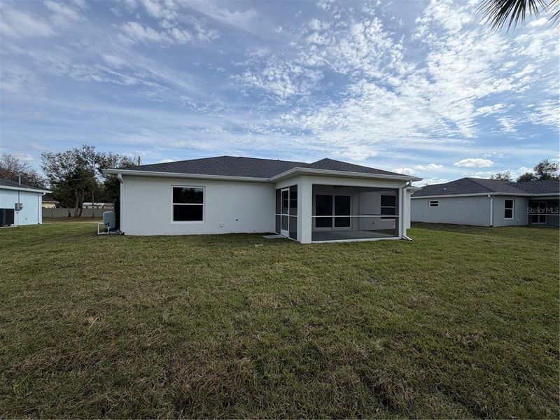 Exterior details and patio area of a home in , North Port (Image 23).