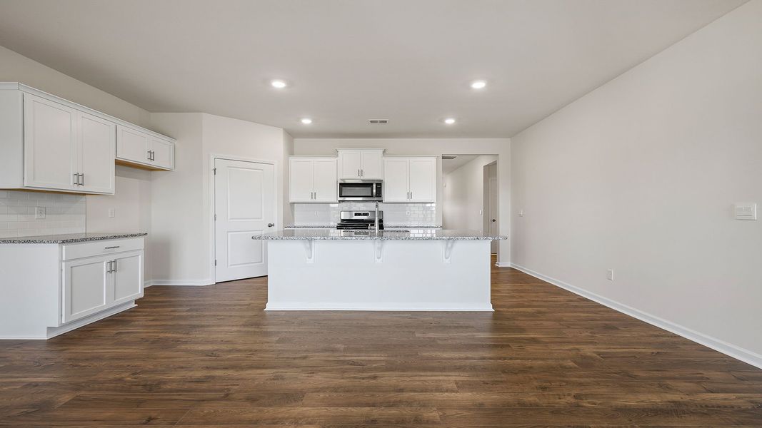 Image 29 of a home in Woodglen.