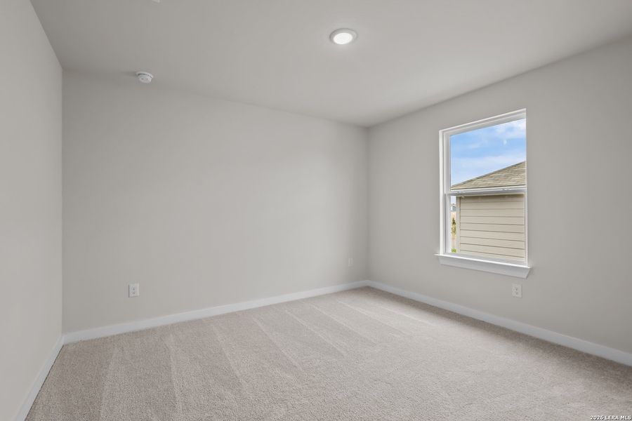 Spacious, unfurnished interior of a new home in Cinco Lakes, San Antonio (Image 21). Spacious, unfurnished interior of a new home in Cinco Lakes, San Antonio (Image 21).