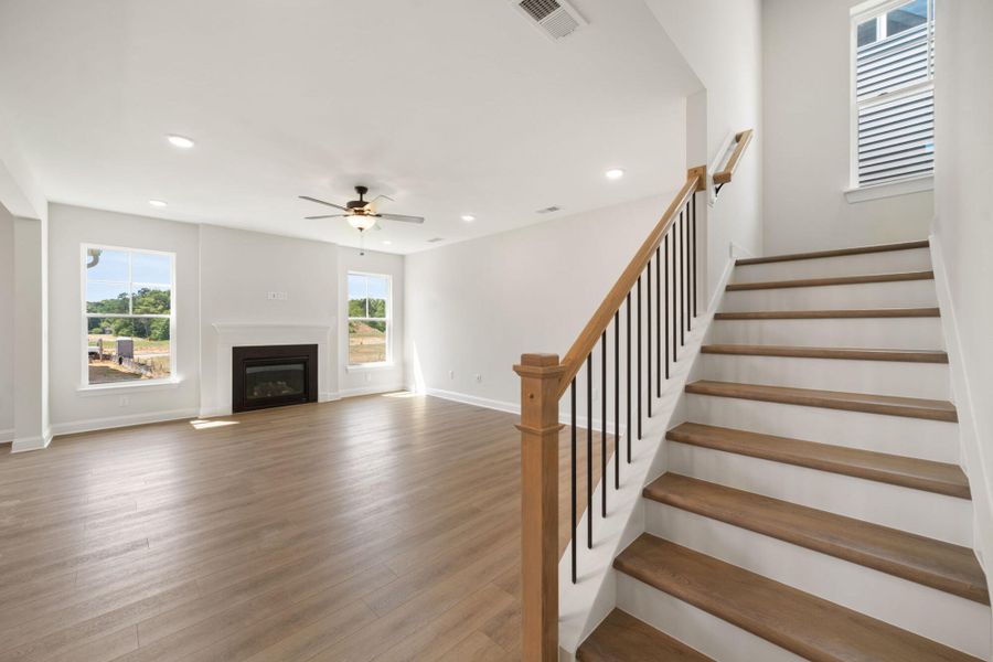 Spacious, unfurnished interior of a new home in Hayes Village, Greensboro (Image 18).