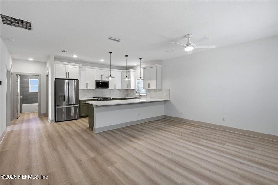 Image 22 of a home in .