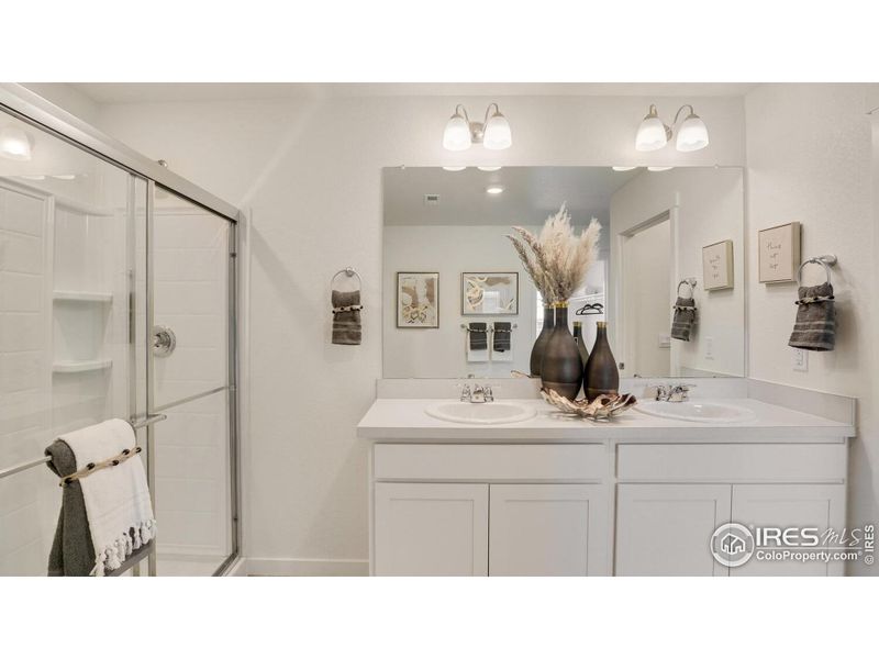 Furnished interior view inside a new home in Prairie Song, Windsor (Image 4).
