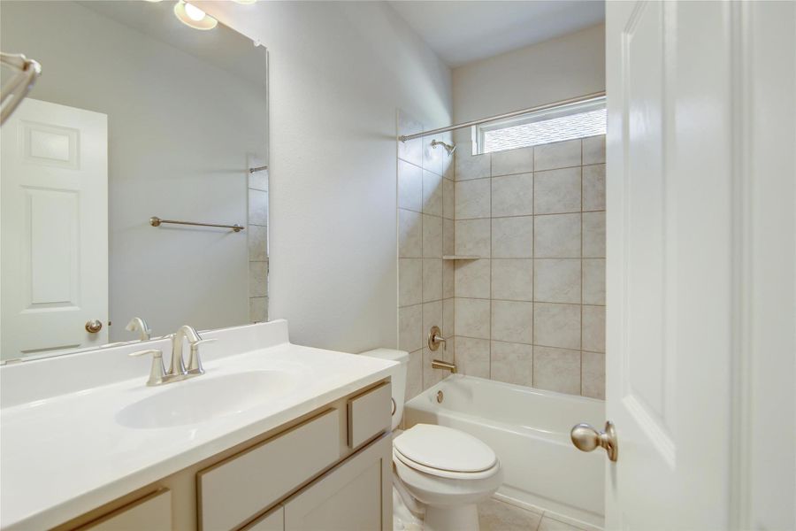 Furnished interior view inside a new home in Rates starting as low as, Iowa Colony (Image 7).