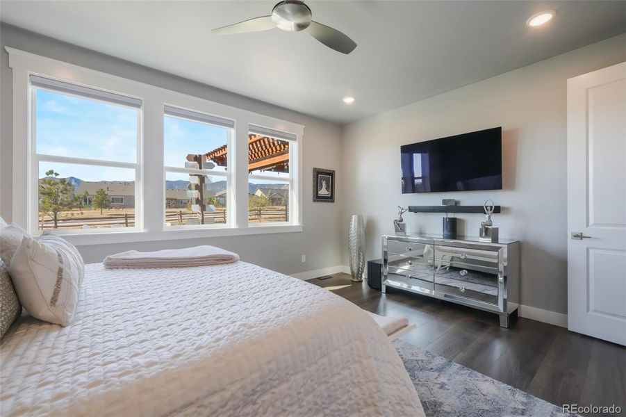 Furnished interior view inside a new home in , Monument (Image 39).
