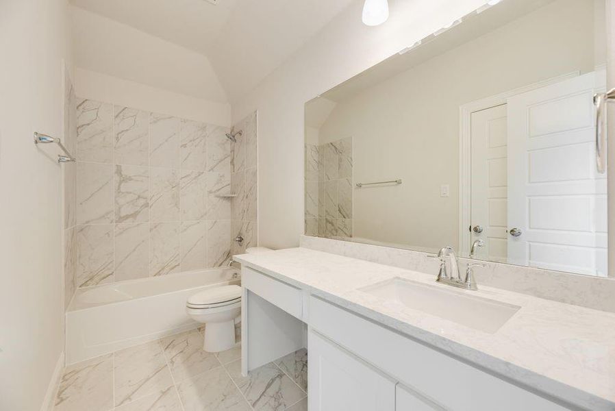 Furnished interior view inside a new home in Monterra, Fate (Image 13).