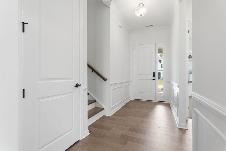 Spacious, unfurnished interior of a new home in River Falls, Tega Cay (Image 18).