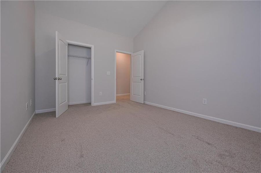 Spacious, unfurnished interior of a new home in , Villa Rica (Image 18).
