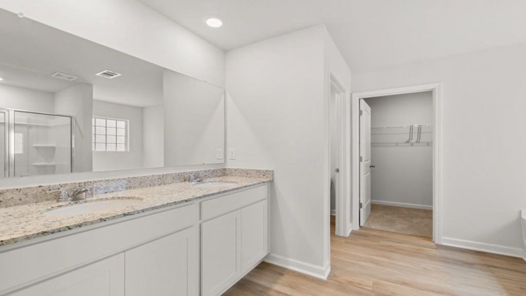Furnished interior view inside a new home in Aurora Creek, Dallas (Image 8).