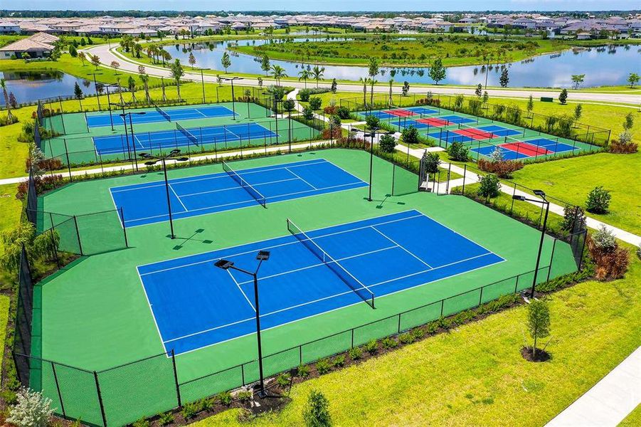 Community amenities in Lorraine Lakes at Lakewood Ranch, Lakewood Ranch (Image 61).